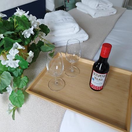 Apartamento Plumaria Málaga Exteriör bild